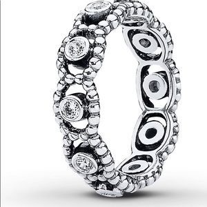 Her Majesty Pandora Sz 5!